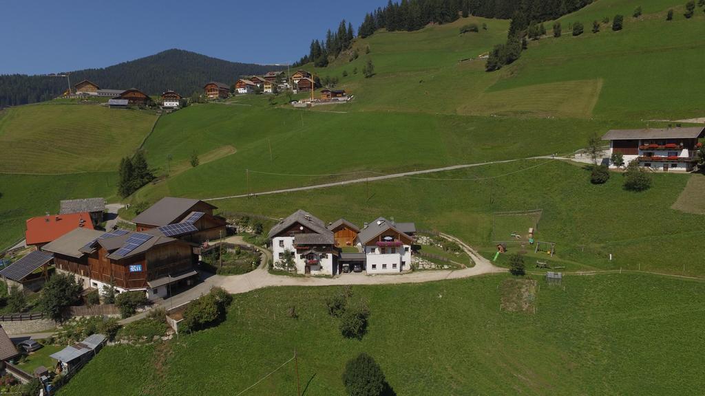 Lue De Rue Appartement Al Plan di Mareo Buitenkant foto